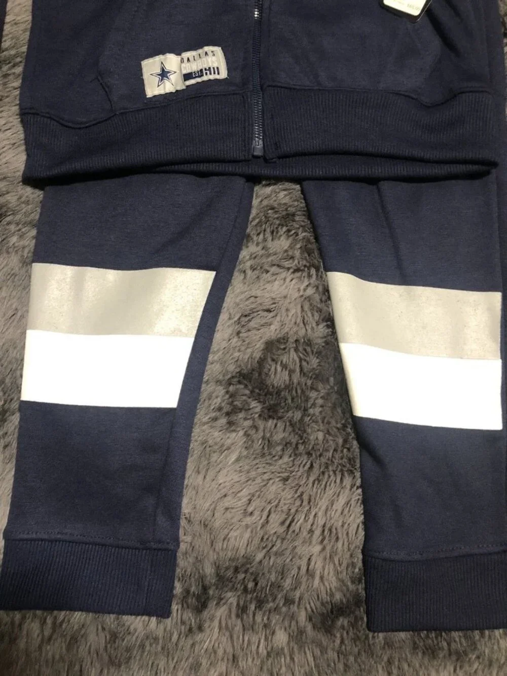 NFL Team Apparel Ultra game Unisex Kid Dallas Cowboys Sweatsuit Set Size 8, - Picture 2 of 8